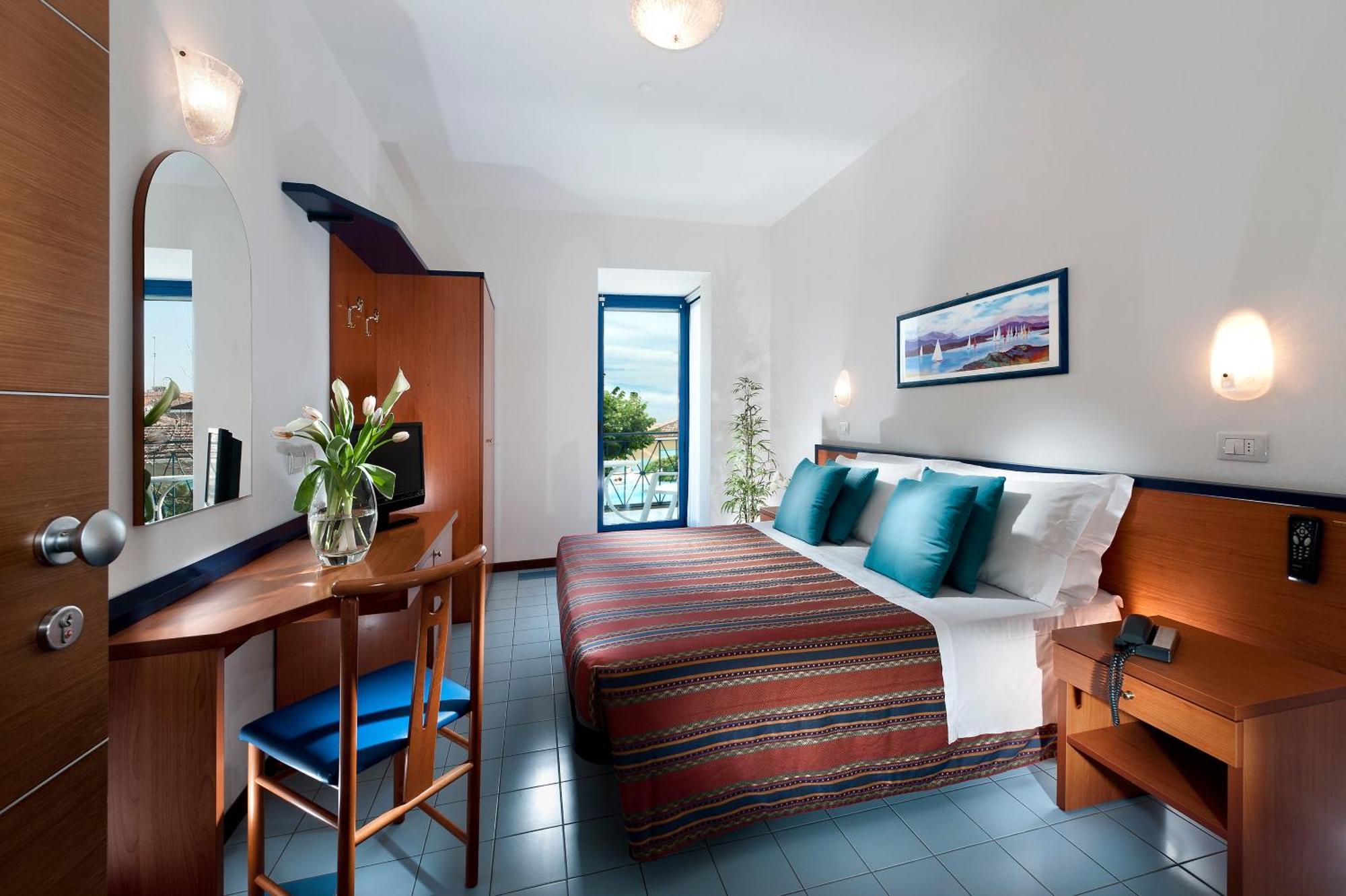 Hotel Paris Resort Bellaria-Igea Marina Room photo