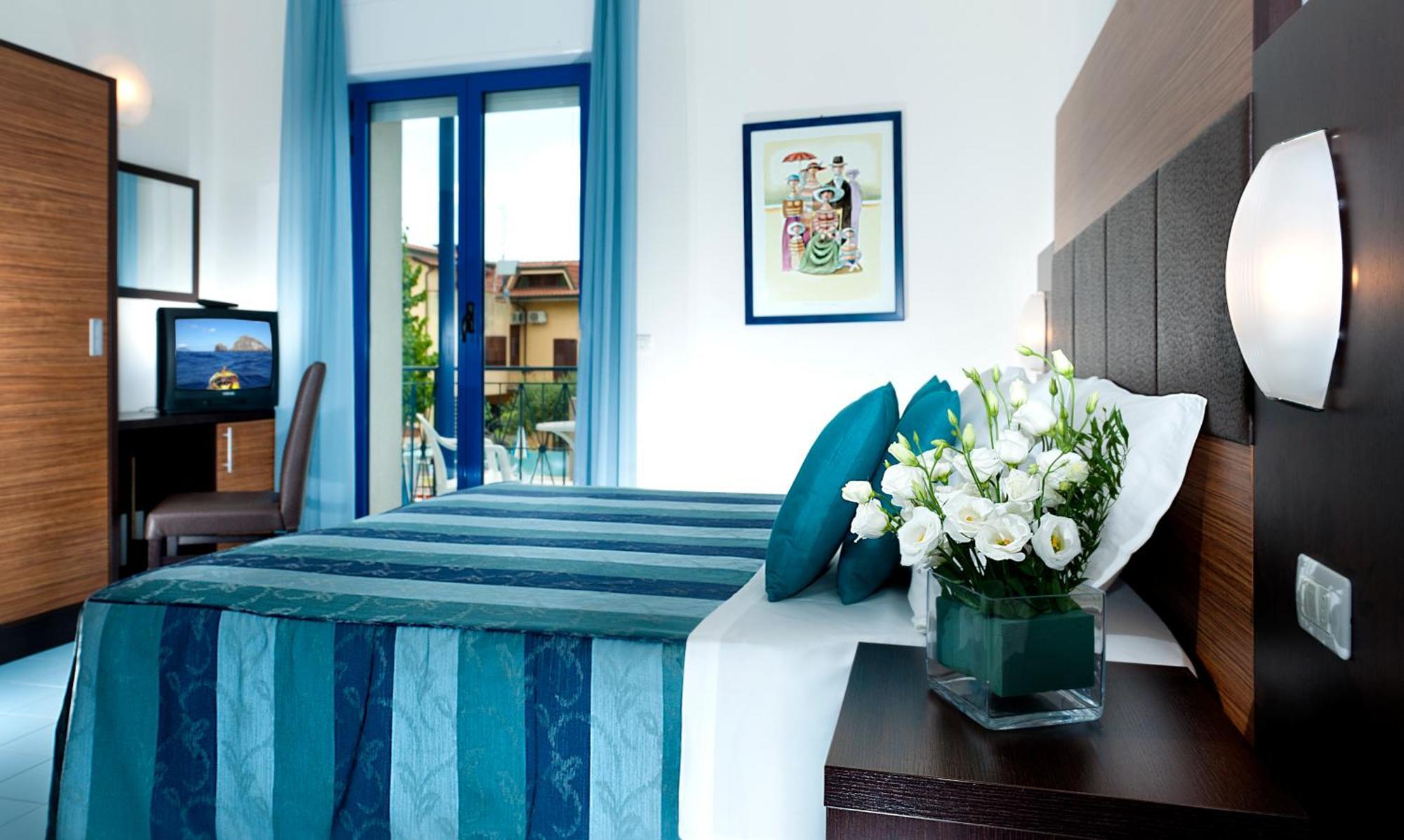 Hotel Paris Resort Bellaria-Igea Marina Room photo